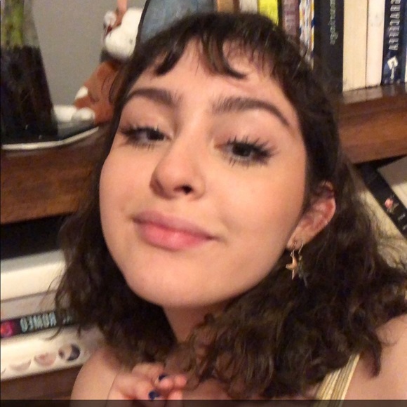 meet your posher! - Picture 1 of 1